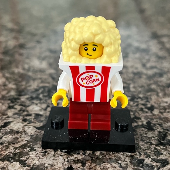 Lego Other - LEGO Collectible Minifigure Popcorn!!